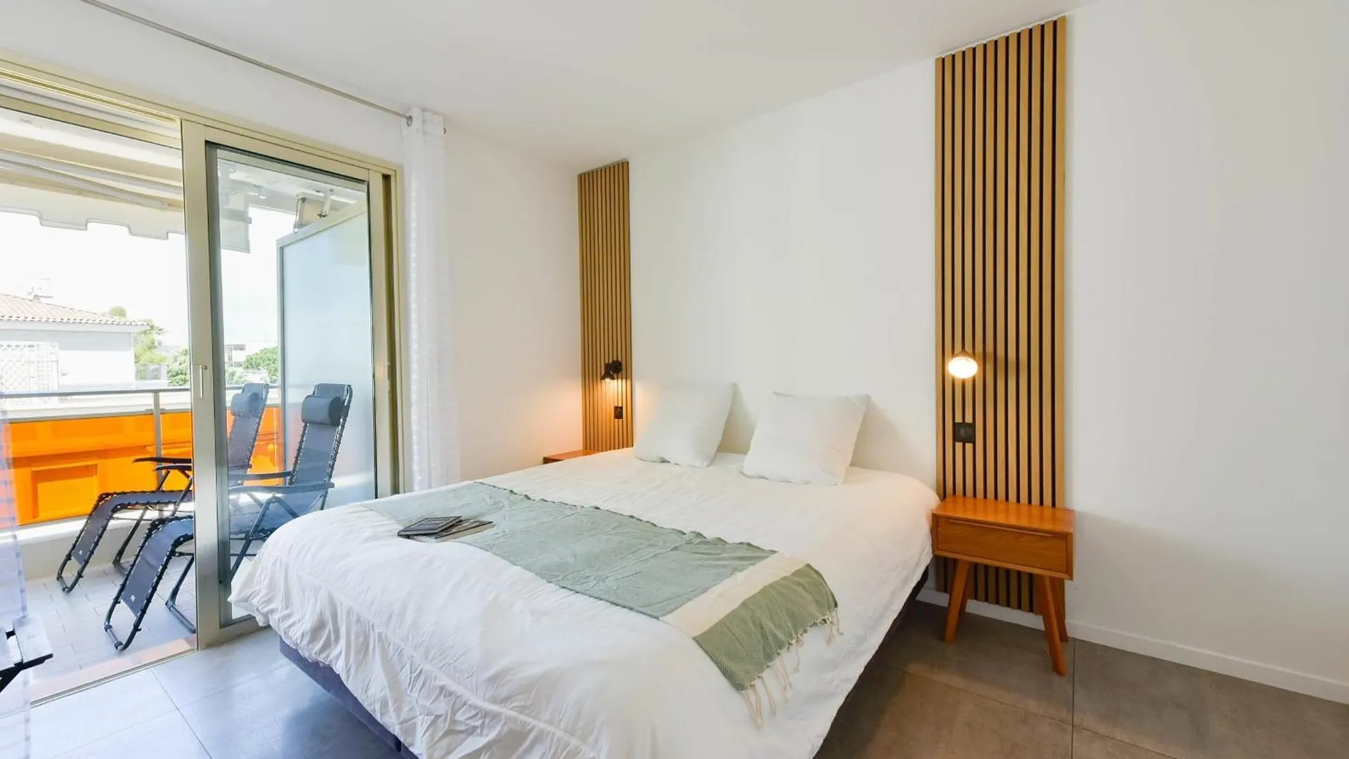 Renovated 1Br Apartment Terrace Walk To Beach Cannes
